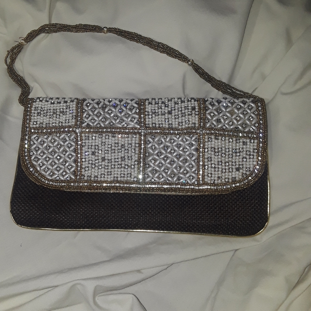 Pearl beaded purse